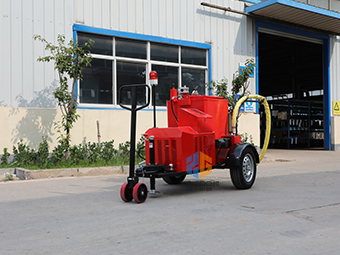 馬路瀝青灌縫機廠家有話說，選對設備不迷茫！