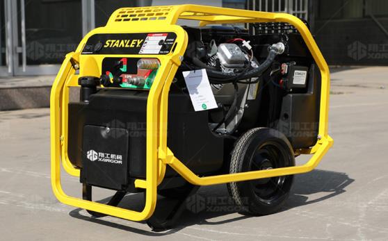 液壓動力站可單回路，可雙回路，也能合流